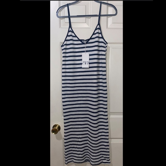 ‼️NWT‼️ NEVER BEEN WORN Zara Spaghetti Strap Dress - Picture 1 of 3